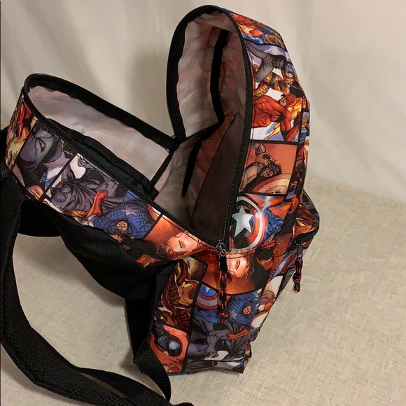 MARVEL Comic Backpack - Picture 6 of 7